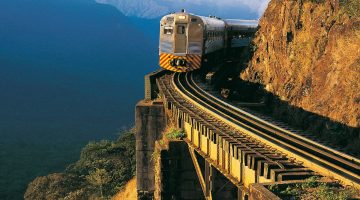 litorina_no_viaduto_do_carvalho_fundado_em_1885_-_pr_0 (1)